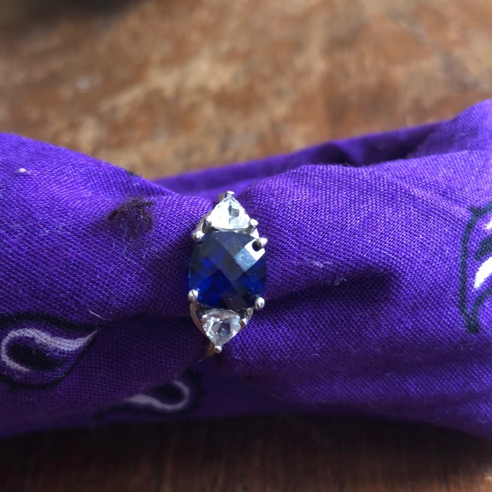 Blue  stone ring - Picture 2 of 8